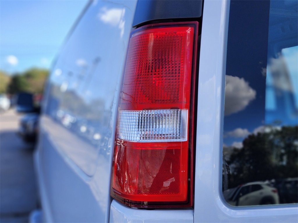 Used 2023 GMC Savana 2500 w/ Driver Convenience Package image 9
