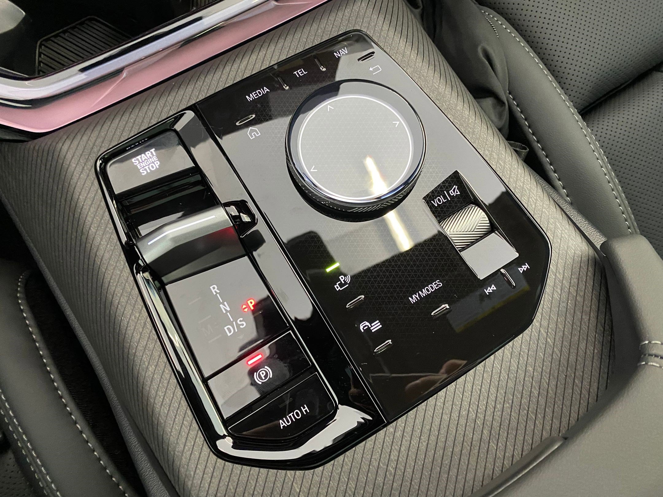 New 2026 BMW X3 xDrive30 w/ Premium Package image 27