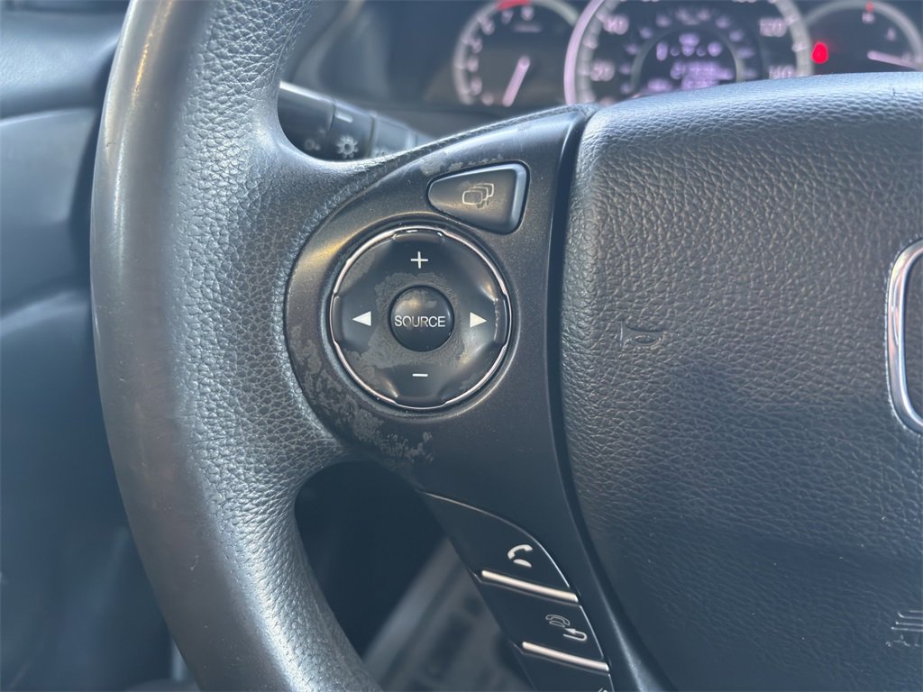 Used 2015 Honda Accord EX image 25