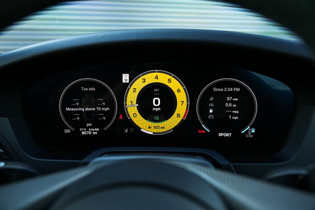 Certified 2025 Porsche 911 Carrera GTS RWD image 24