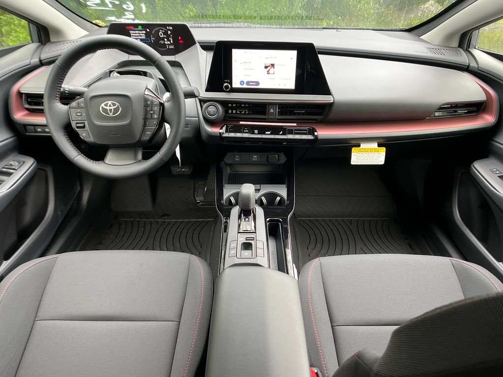 New 2026 Toyota Prius Plug-In Hybrid FWD image 13