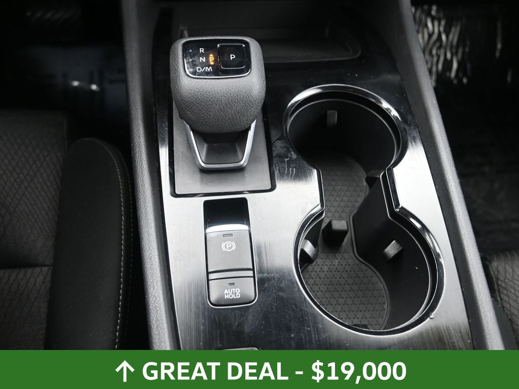 Used 2024 Nissan Rogue SV image 31