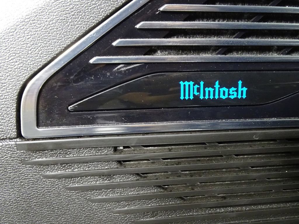 Used 2024 Jeep Wagoneer Launch Edition image 20