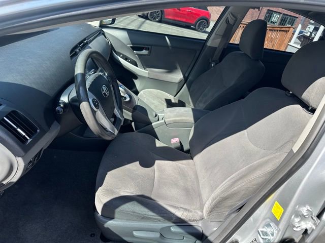 Used 2010 Toyota Prius Five image 9