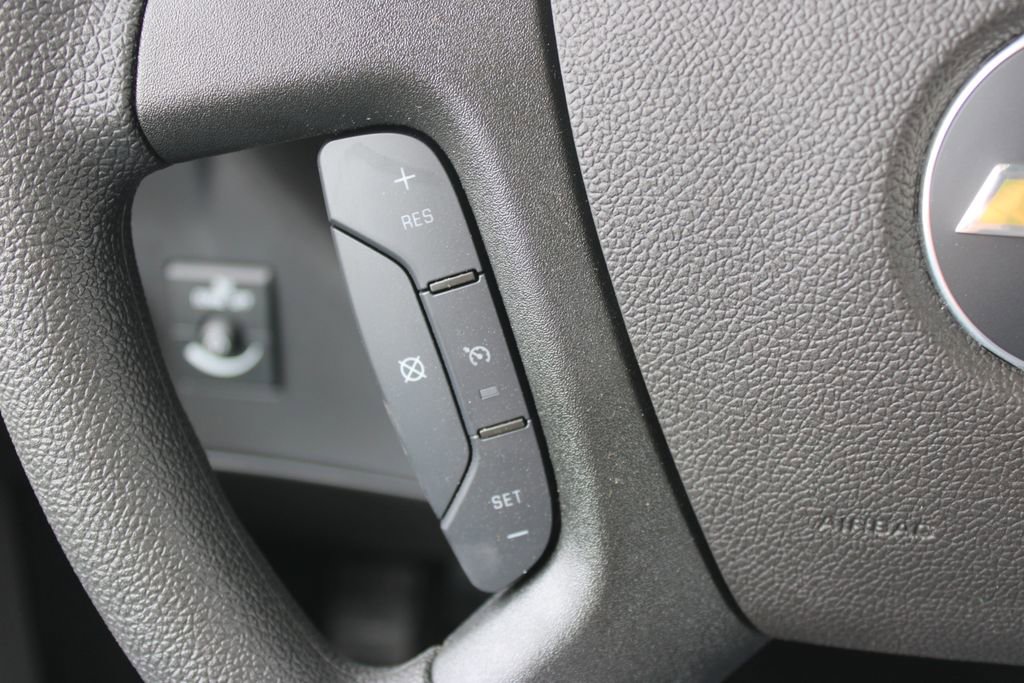 New 2026 Chevrolet Express 3500 Extended RWD image 28