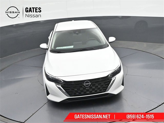 Used 2025 Nissan Sentra SV image 41