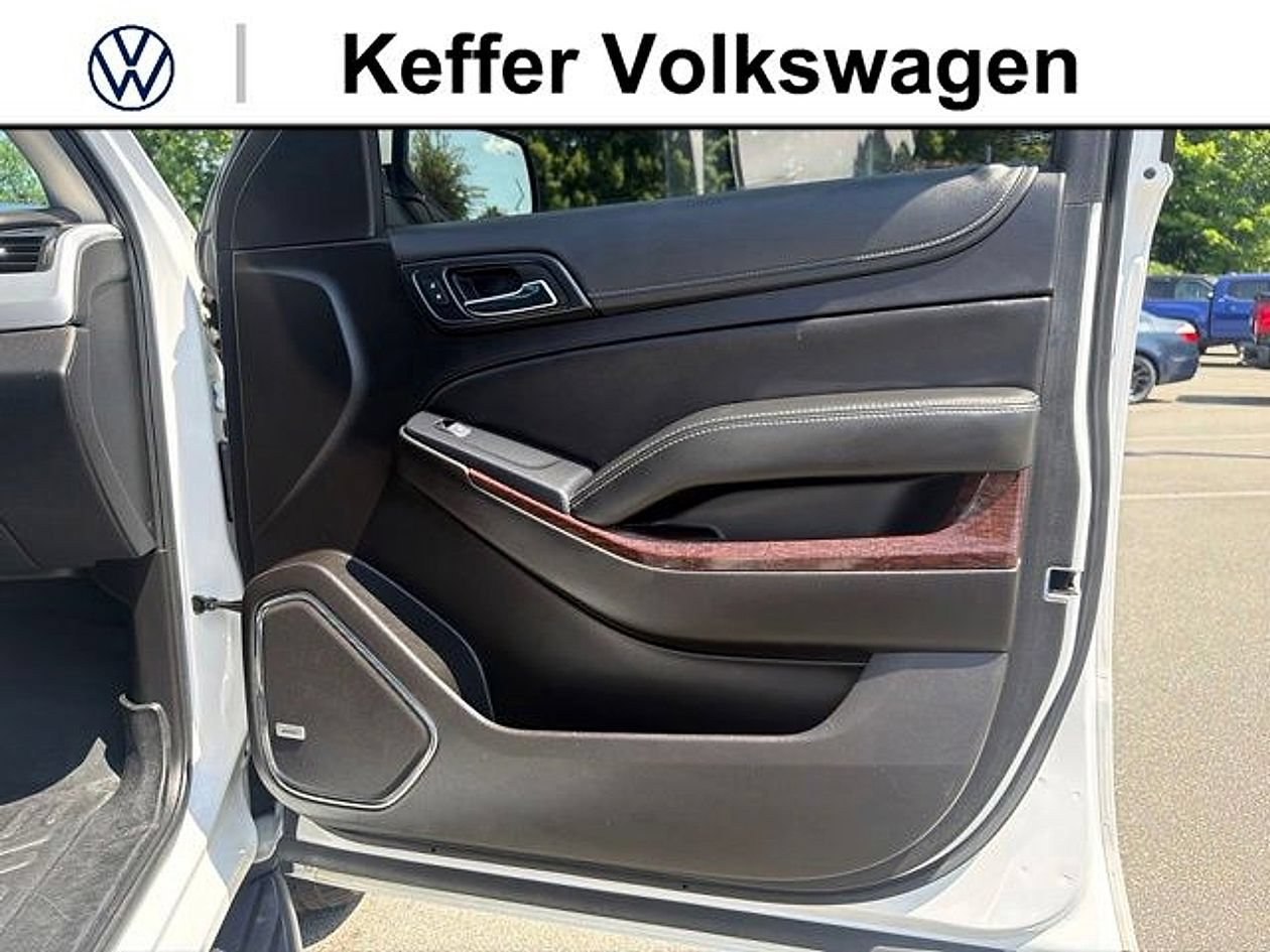 Used 2020 GMC Yukon SLT AWD/4WD image 37