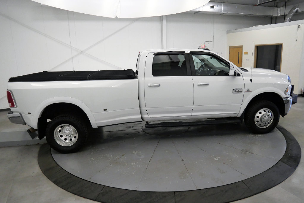 Used 2015 RAM 3500 Laramie Longhorn w/ Convenience Group AWD/4WD image 9