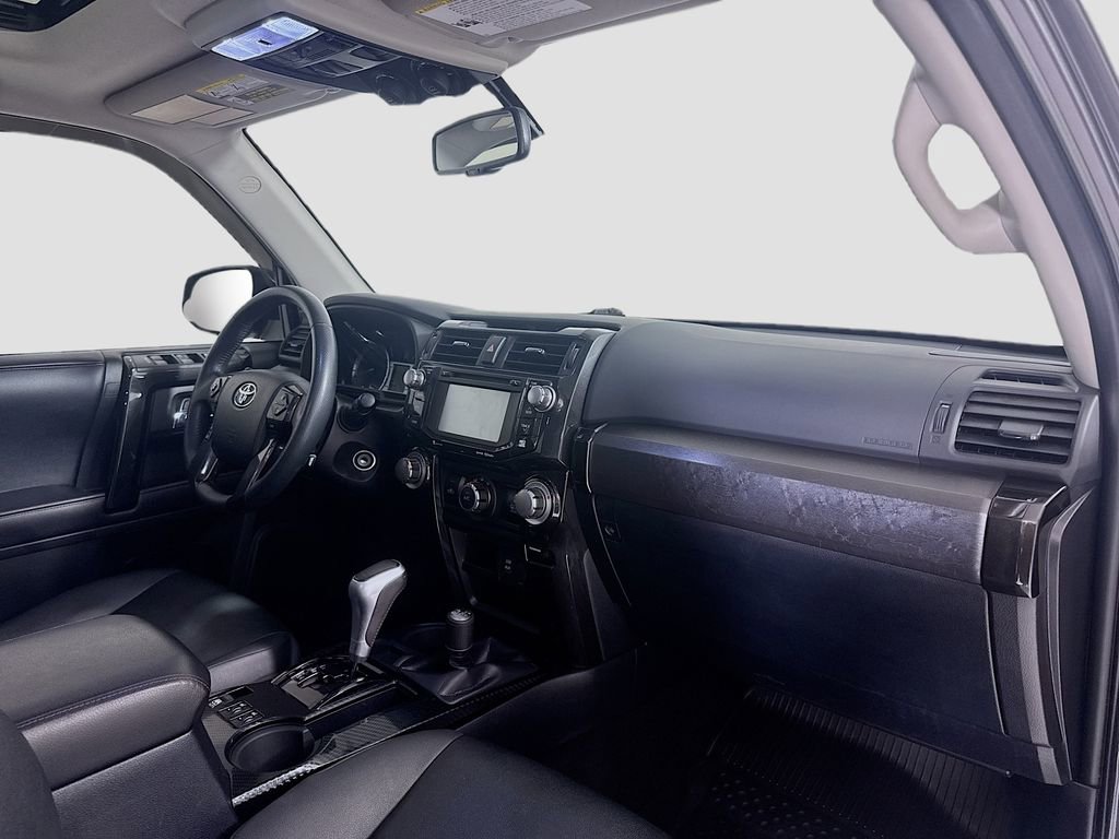 Used 2019 Toyota 4Runner TRD Off-Road Premium image 27