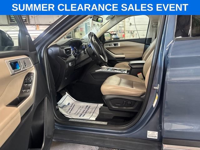 Used 2021 Ford Explorer Limited AWD/4WD image 8