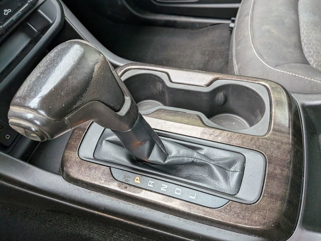 Used 2017 GMC Canyon SLE AWD/4WD image 24