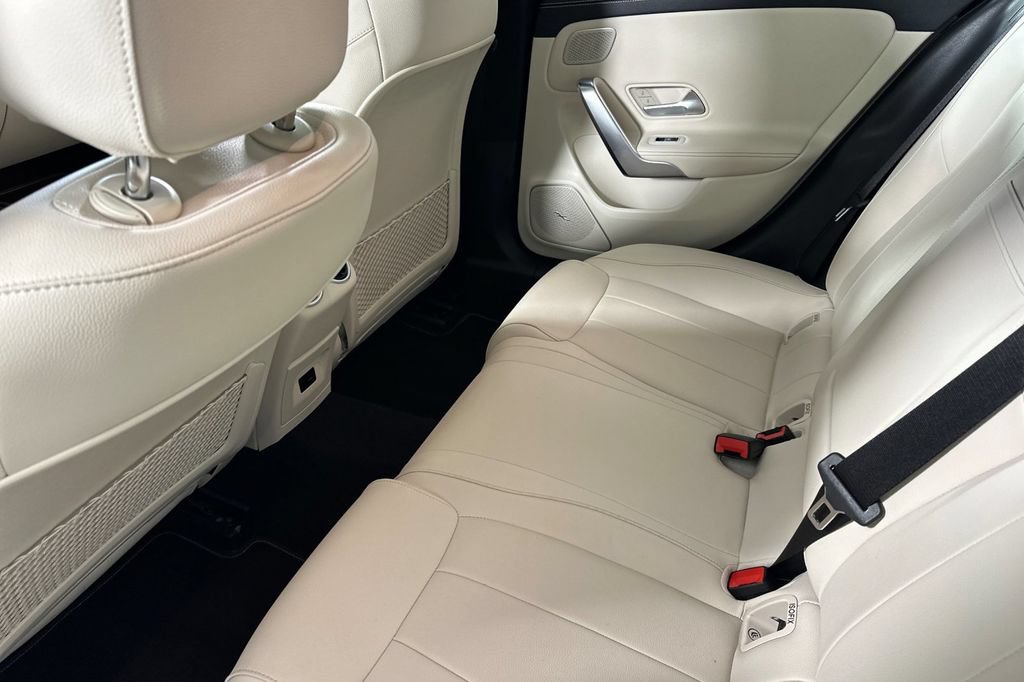 Certified 2023 Mercedes-Benz CLA 250 image 17