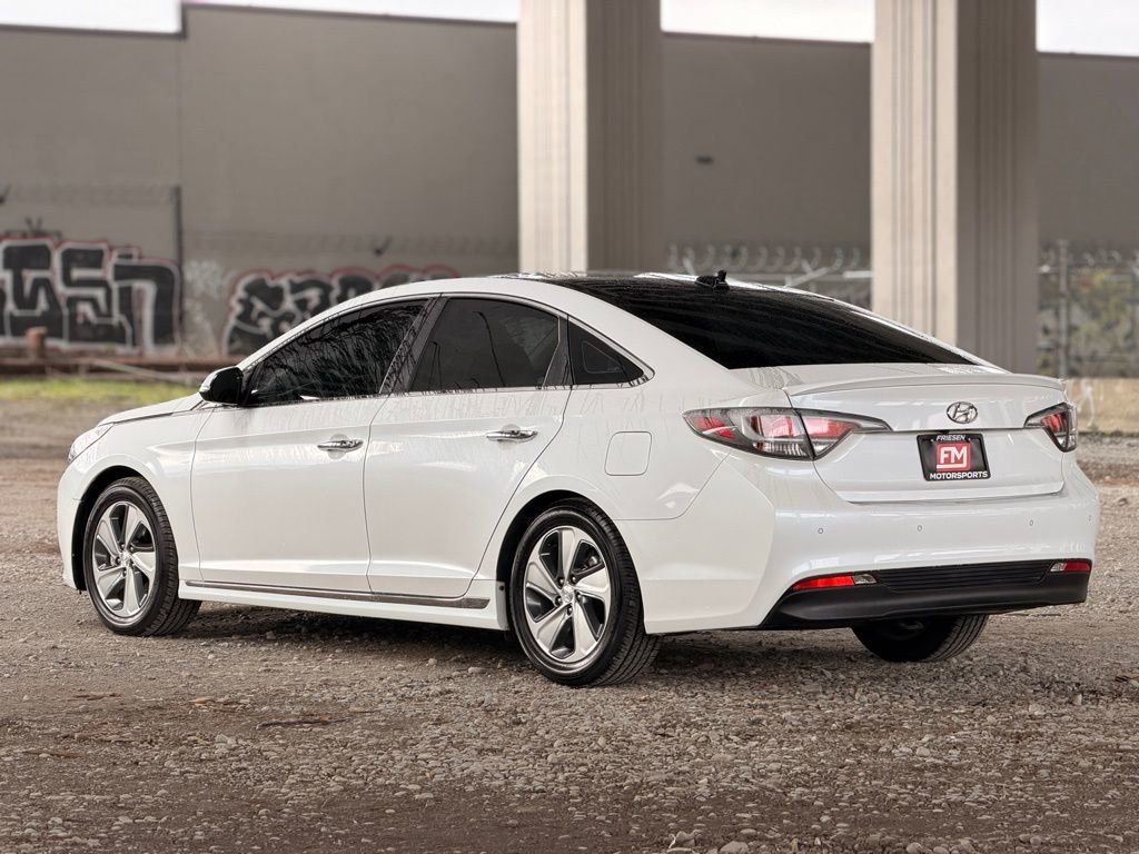 Used 2017 Hyundai Sonata Limited w/ Ultimate Package 02 image 5