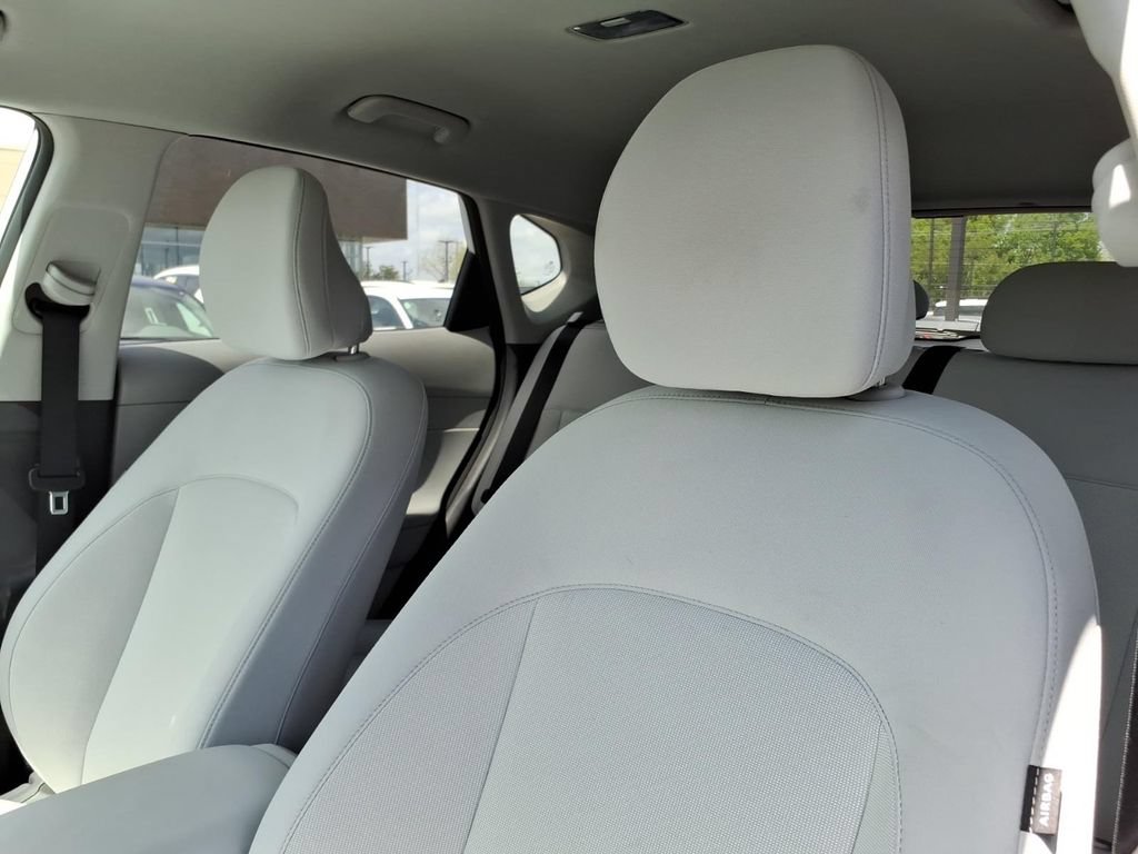 Used 2026 Hyundai Kona SEL Sport FWD image 16