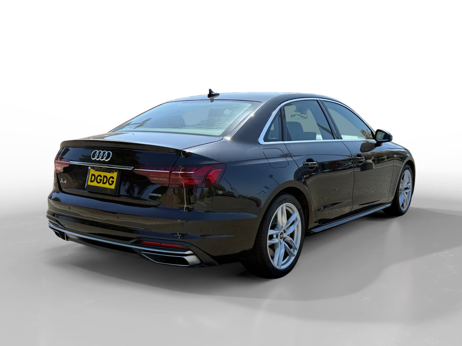 Used 2023 Audi A4 2.0T Premium Plus AWD/4WD image 5