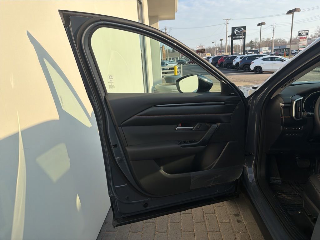 New 2026 MAZDA CX-50 AWD 2.5 Hybrid w/ Cargo Package image 25