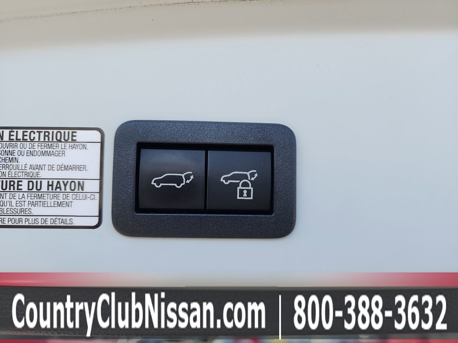 Used 2023 Toyota Corolla Cross XLE w/ Convenience Package image 28