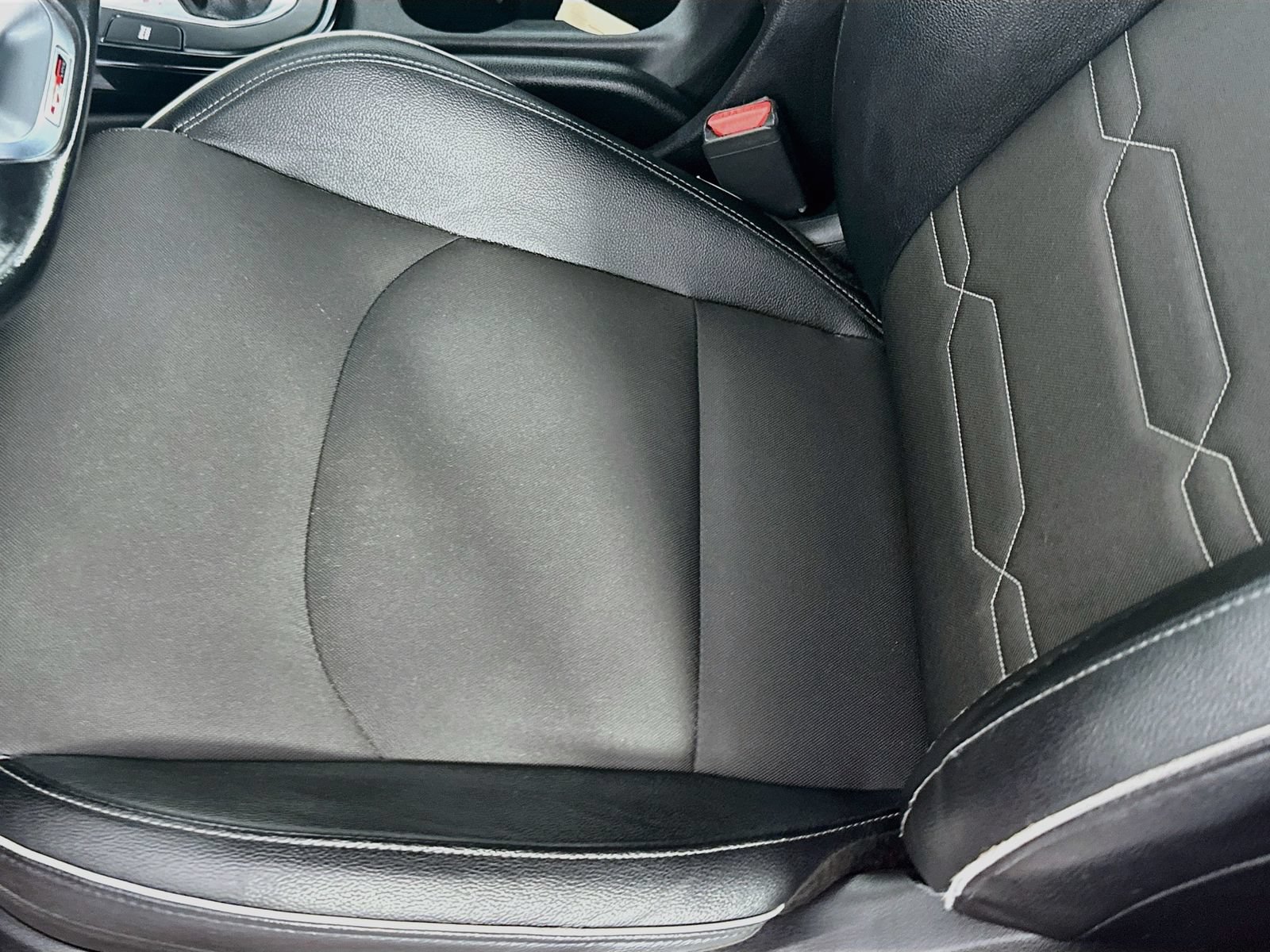Used 2021 Kia Forte GT-Line w/ GT-Line Premium Package FWD image 18