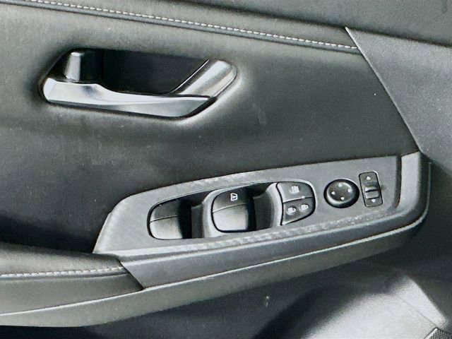 Certified 2024 Nissan Sentra SV w/ All-Weather Package image 18