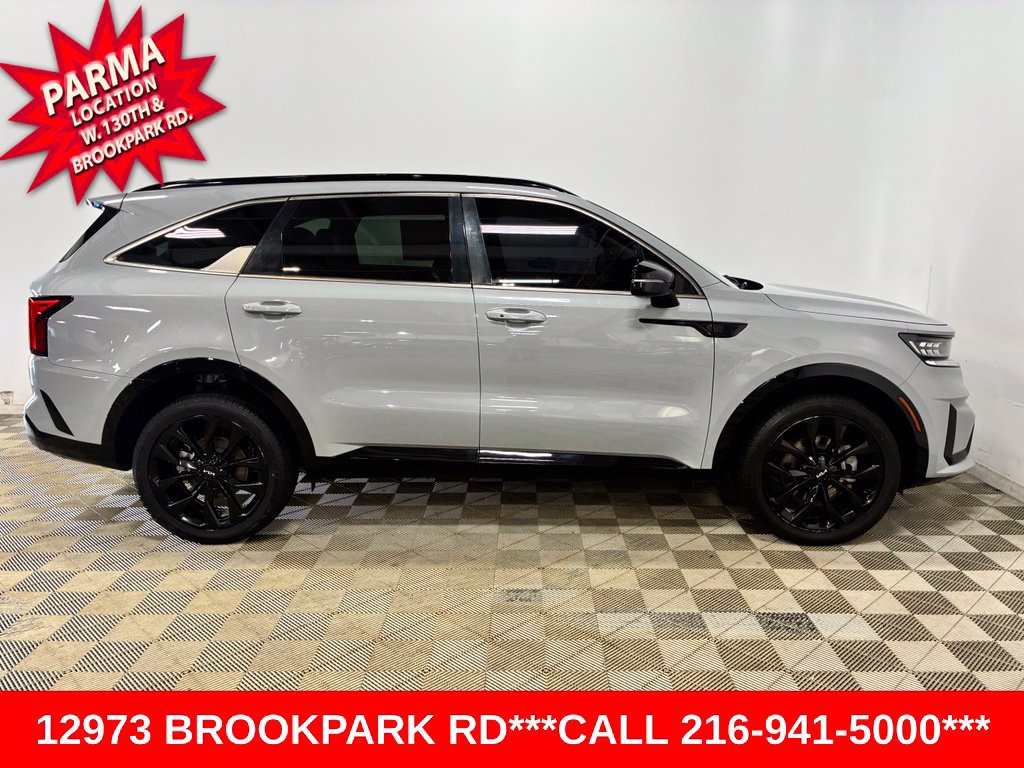 Used 2022 Kia Sorento SX AWD/4WD image 4