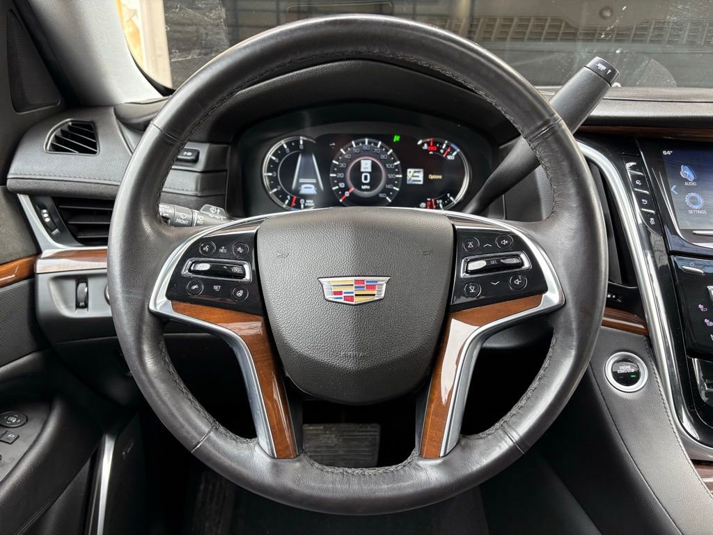 Used 2020 Cadillac Escalade Premium Luxury image 27