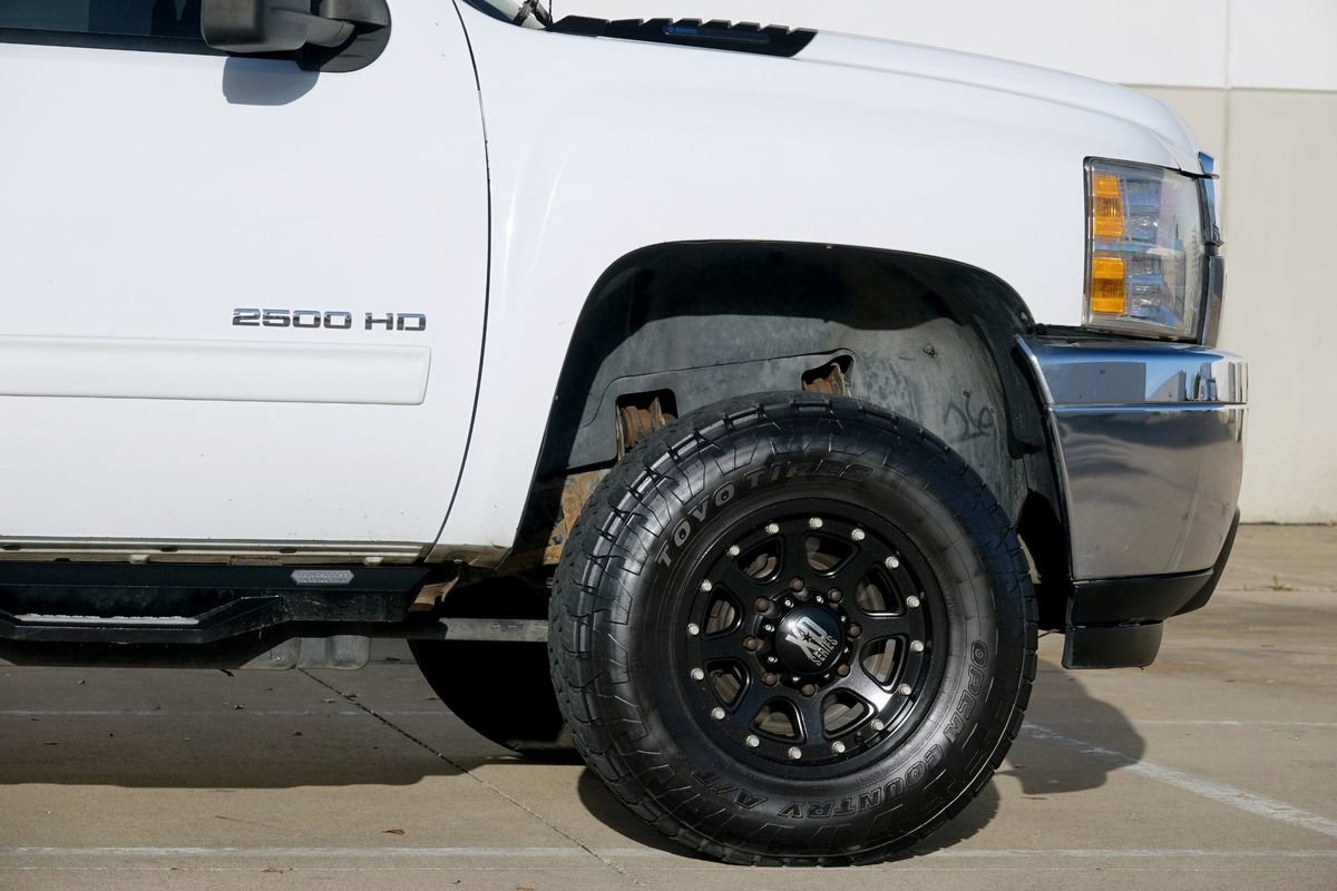 Used 2014 Chevrolet Silverado 2500 LT image 27