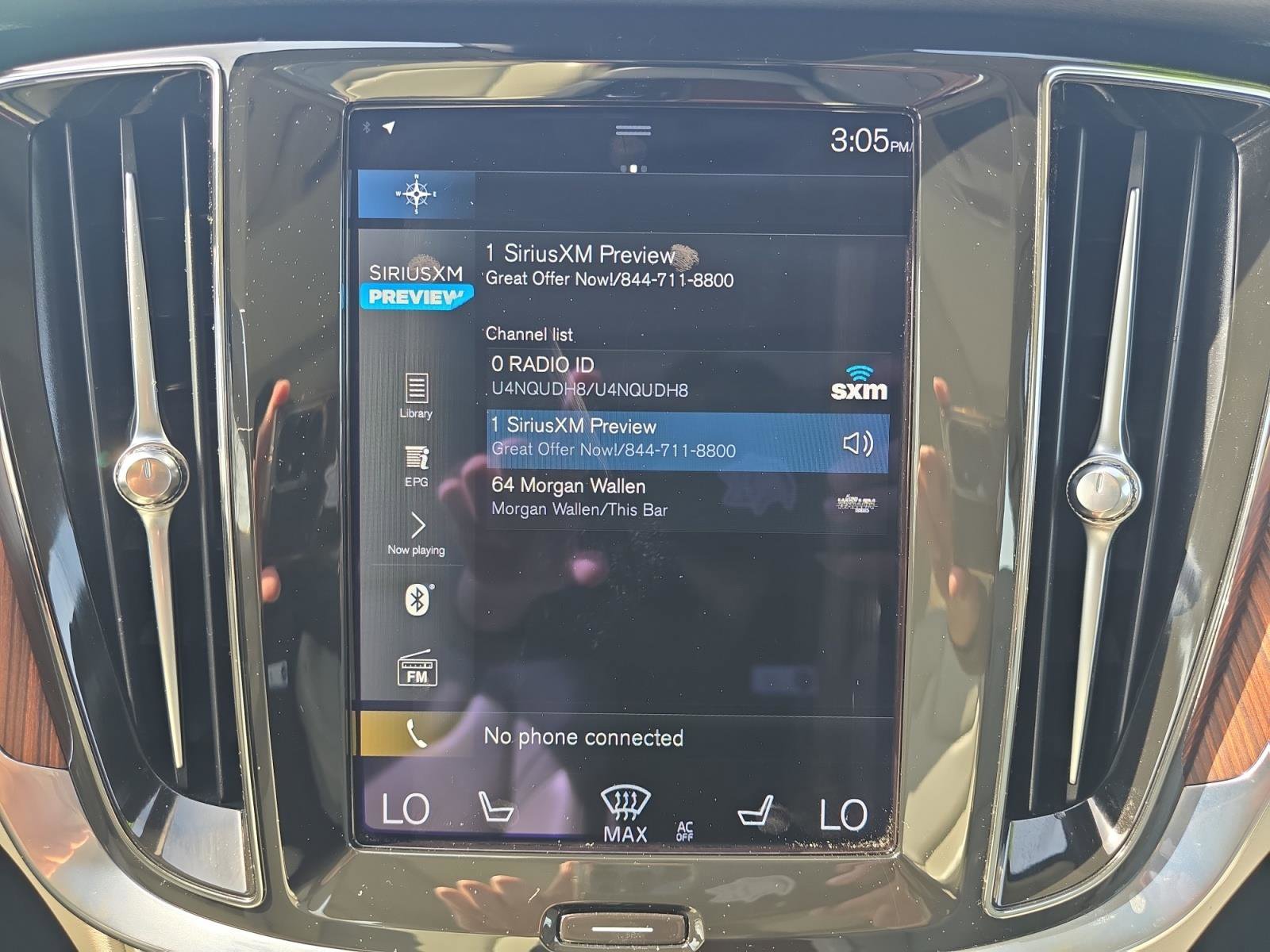 Used 2022 Volvo S60 B5 Momentum w/ Advanced Package image 18