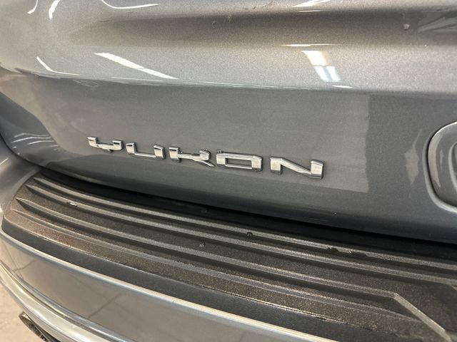 Used 2022 GMC Yukon XL Denali AWD/4WD image 11