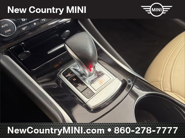 Used 2018 INFINITI QX30 Premium w/ Navigation Package image 26