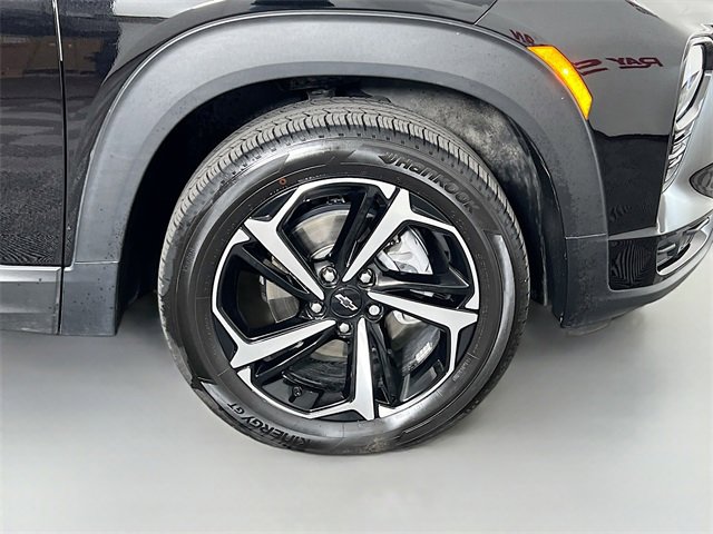 Used 2022 Chevrolet TrailBlazer RS w/ Technology Package image 37