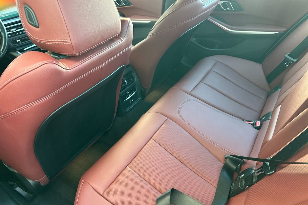 Used 2024 BMW M340i w/ Premium Package image 12