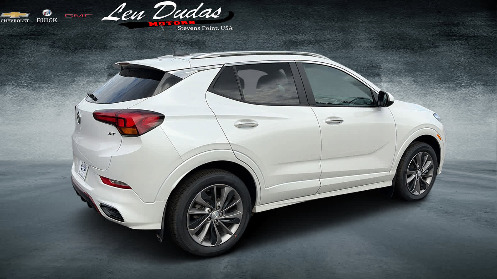 Used 2023 Buick Encore GX Select w/ Sport Touring Package image 4