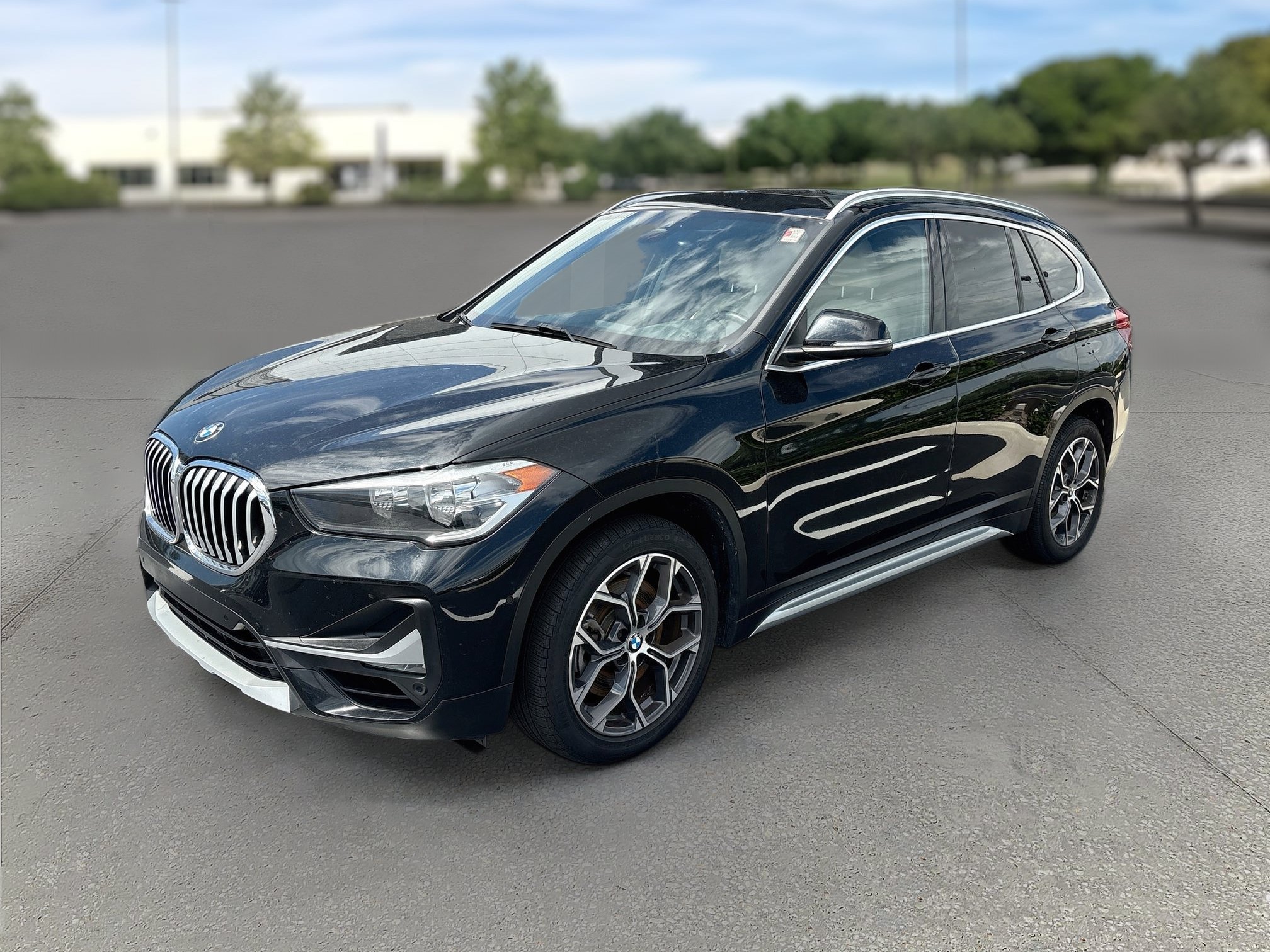 Used 2020 BMW X1 sDrive28i w/ Convenience Package FWD image 2