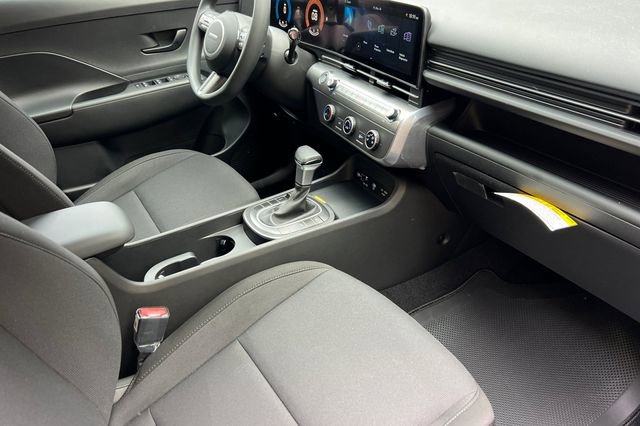 New 2026 Hyundai Kona SE image 16