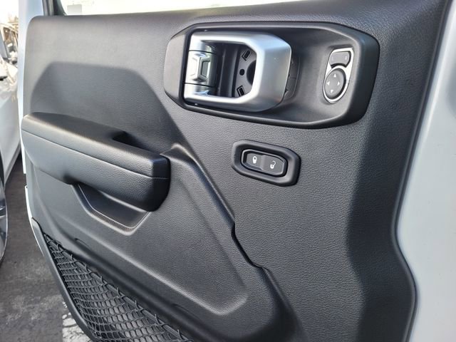 Certified 2018 Jeep Wrangler Unlimited Sport S AWD/4WD image 15