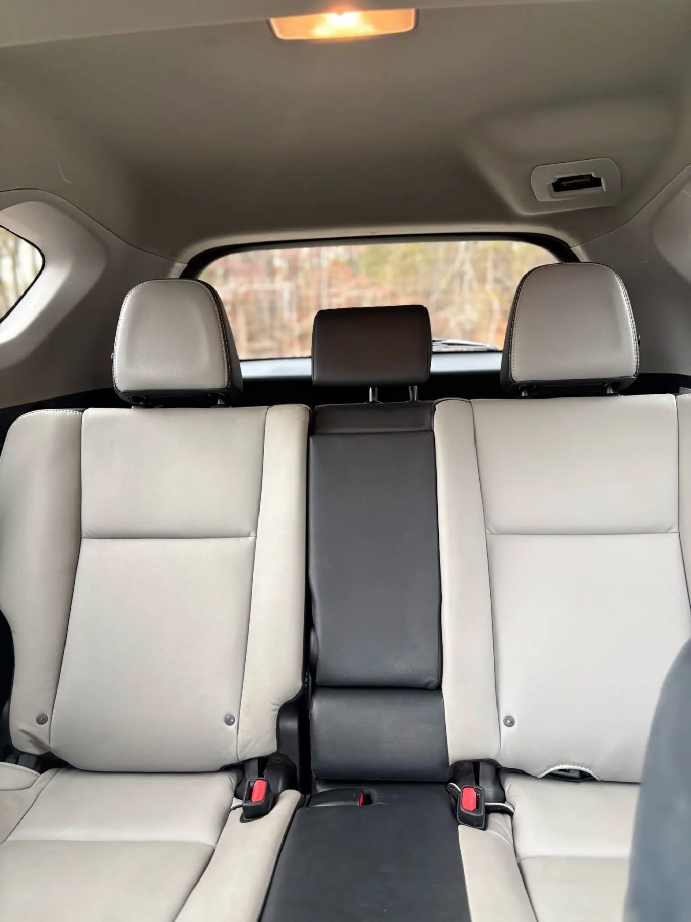 Used 2016 Toyota RAV4 Limited image 37