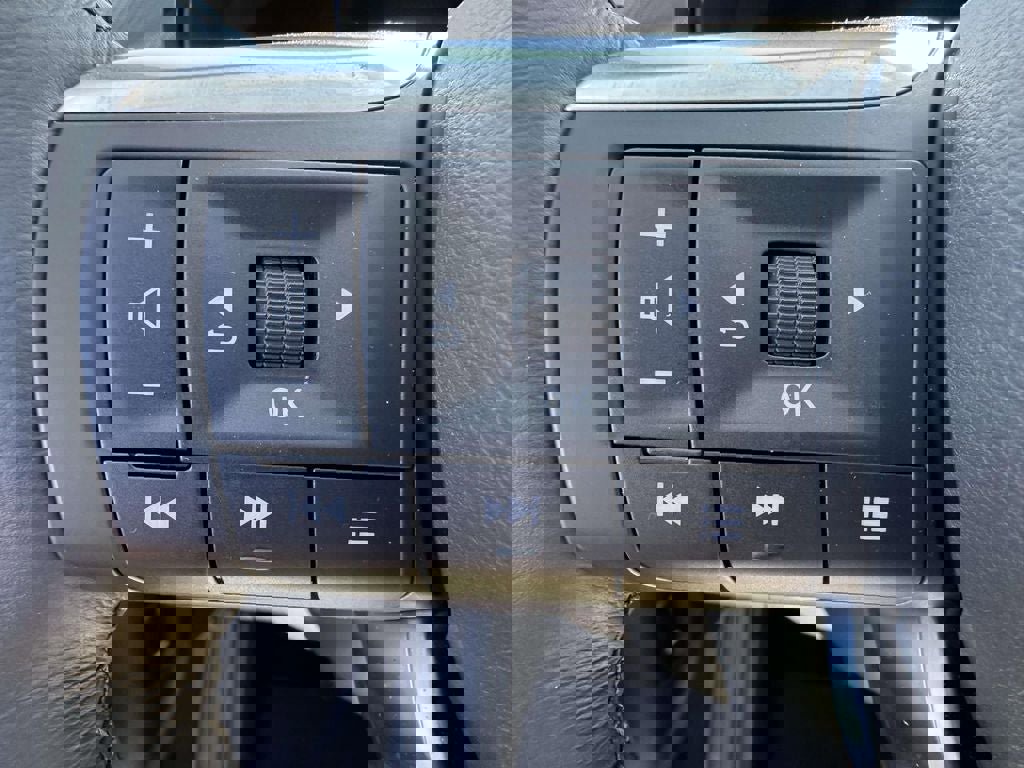 Used 2026 INFINITI QX60 Luxe w/ Family Package image 31