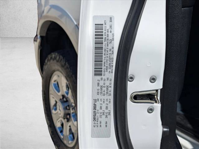 Used 2015 RAM 2500 Laramie w/ Protection Group image 25