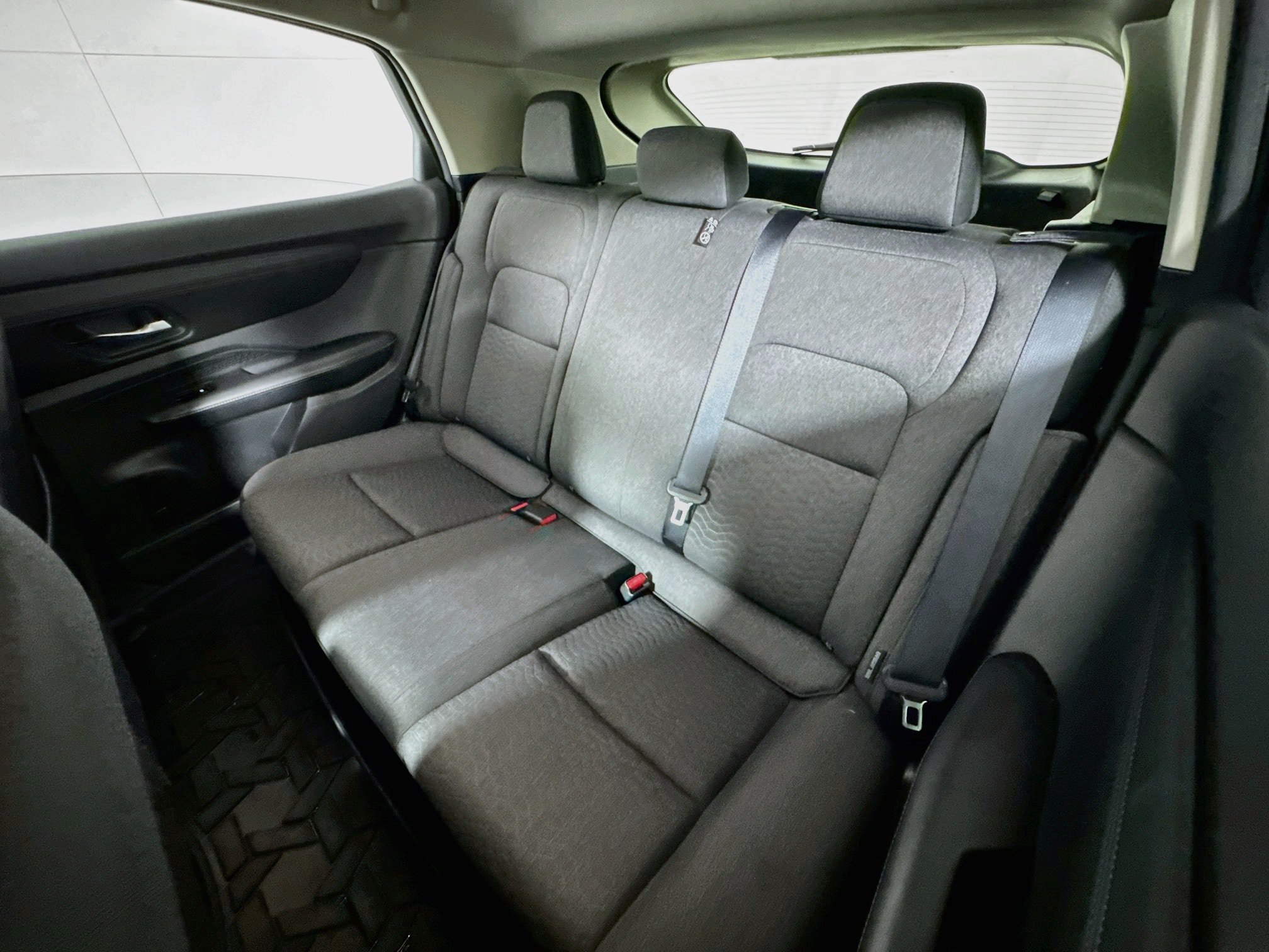 Used 2023 Nissan Ariya FWD image 21