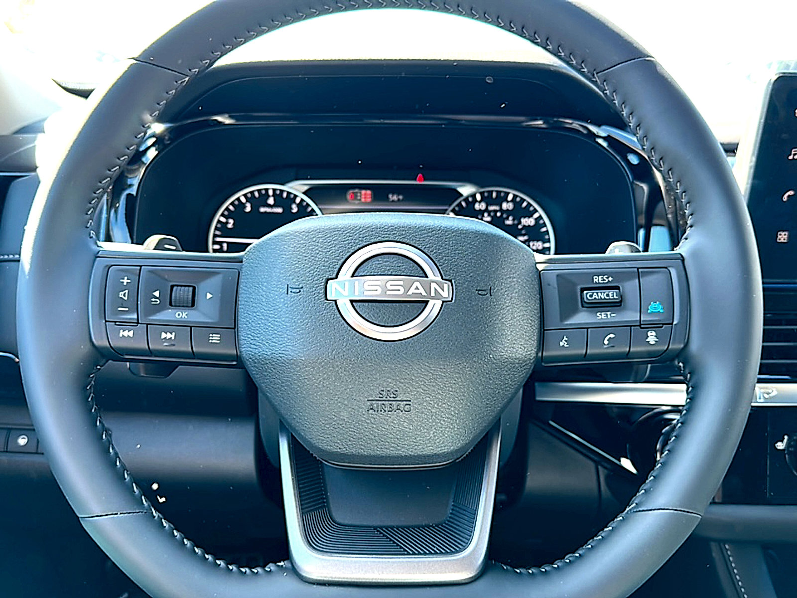 New 2026 Nissan Pathfinder SV image 18