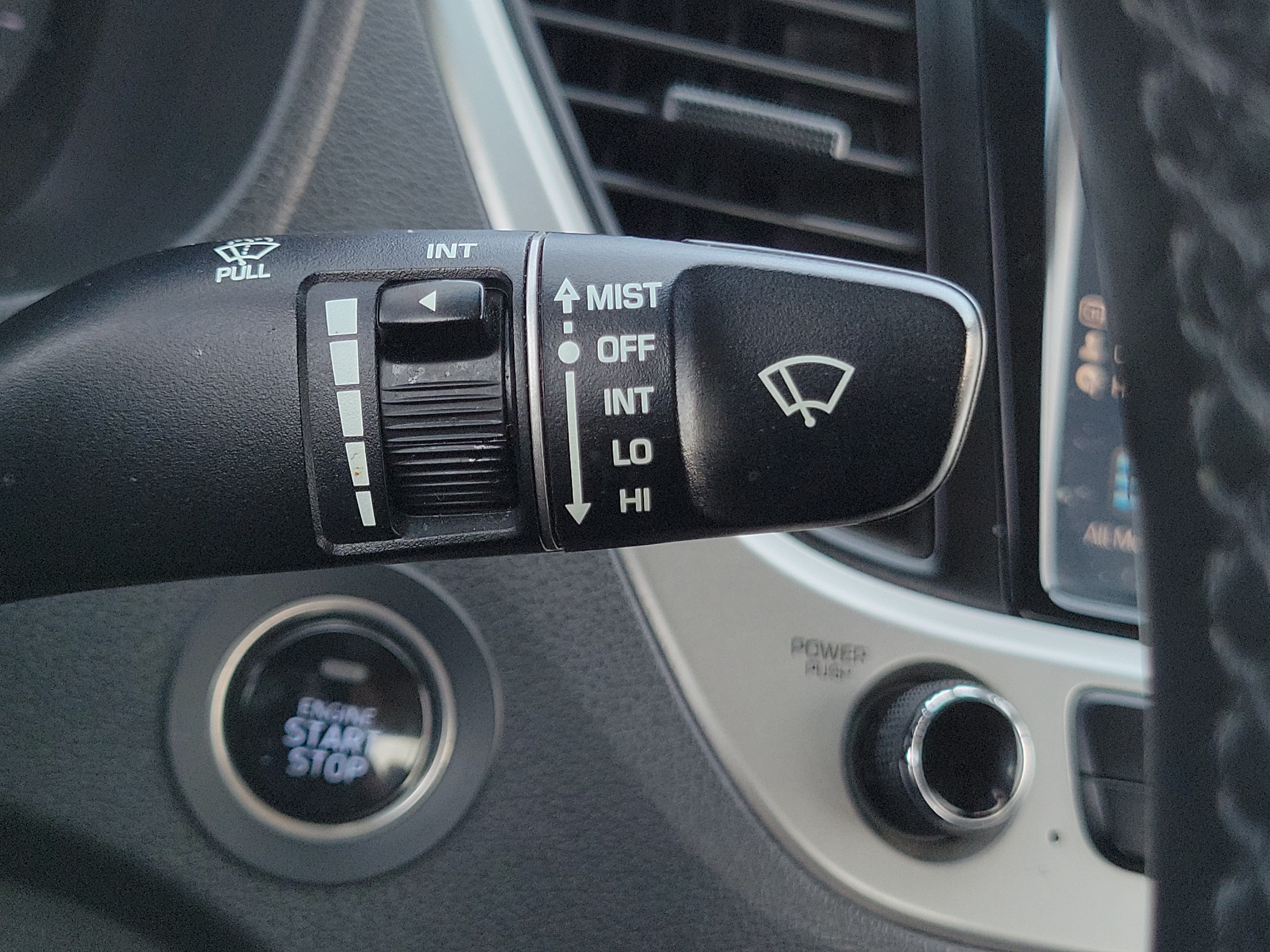 Used 2018 Hyundai Accent Limited FWD image 25