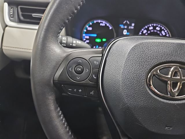 Used 2021 Toyota RAV4 XLE Premium image 20