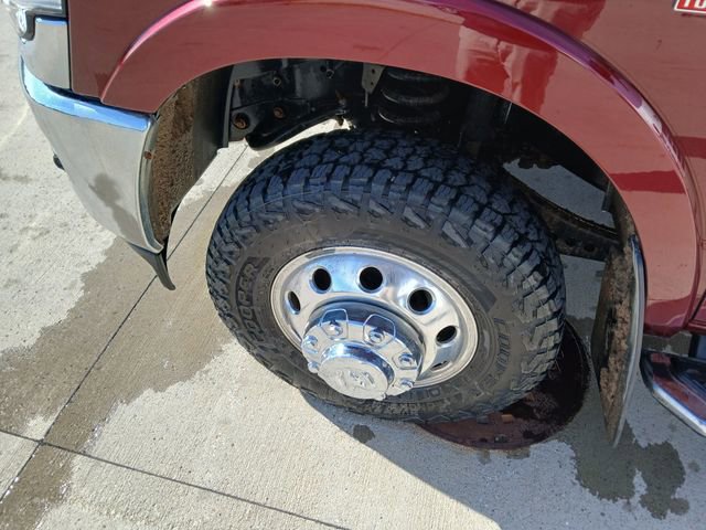 Used 2022 RAM 3500 Laramie w/ Chrome Appearance Group AWD/4WD image 10