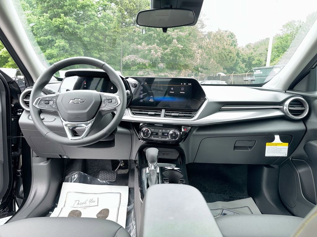 New 2026 Chevrolet Trax ACTIV w/ Driver Confidence Package FWD image 31