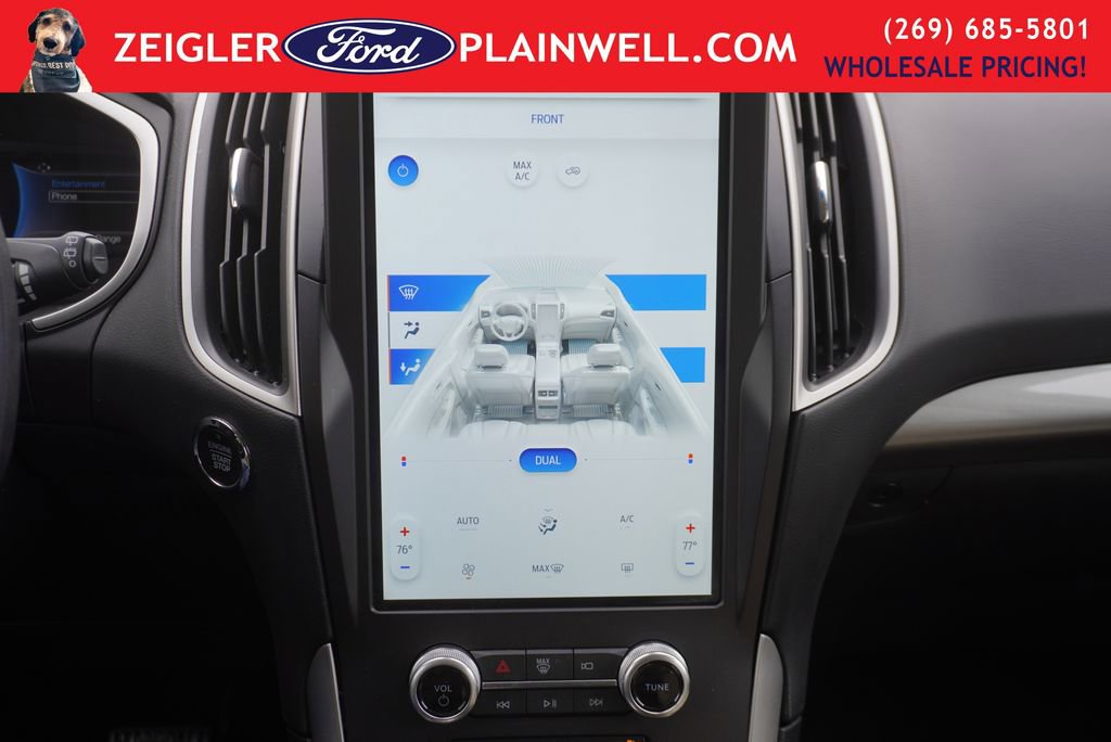 Used 2021 Ford Edge SE image 17