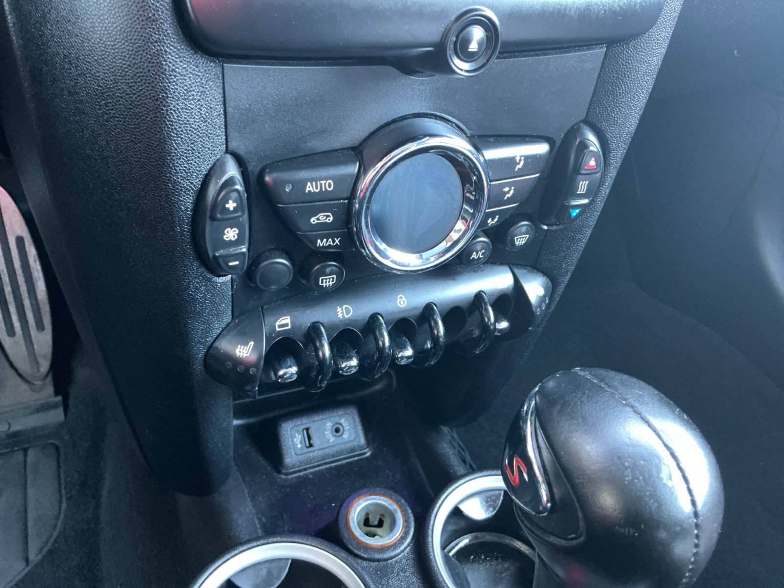 Used 2013 MINI Cooper S image 12