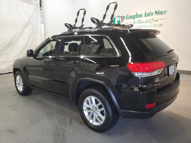 Used 2017 Jeep Grand Cherokee Laredo w/ Quick Order Package 23E AWD/4WD image 4
