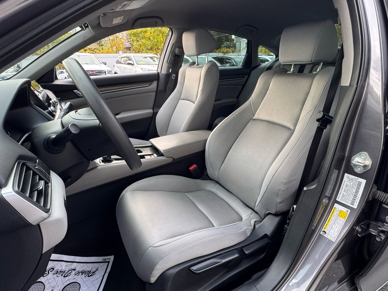 Used 2018 Honda Accord LX image 8