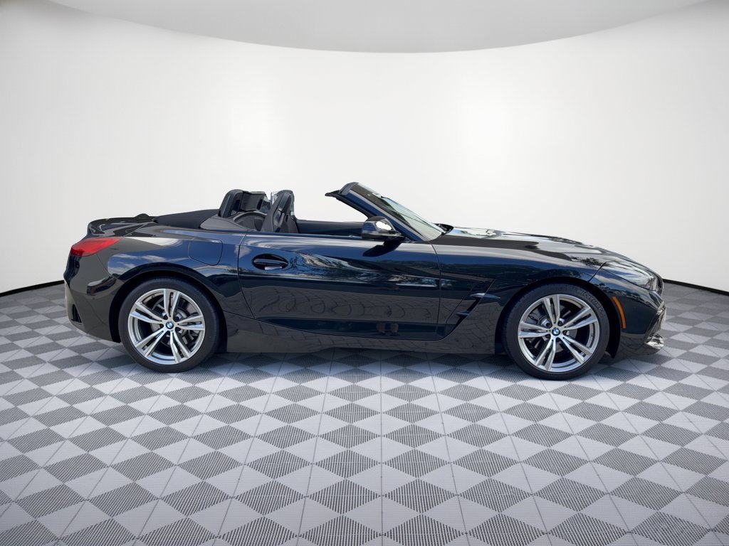 Used 2023 BMW Z4 sDrive30i w/ Premium Package RWD image 8