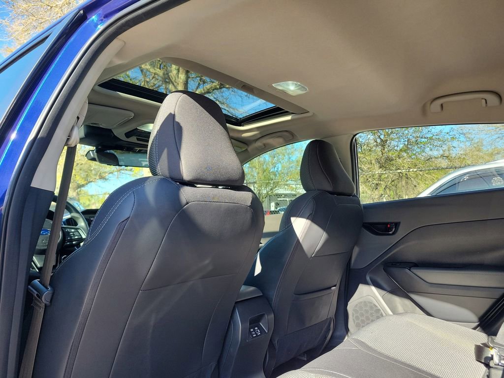 Used 2024 Subaru Crosstrek 2.0i Premium image 11